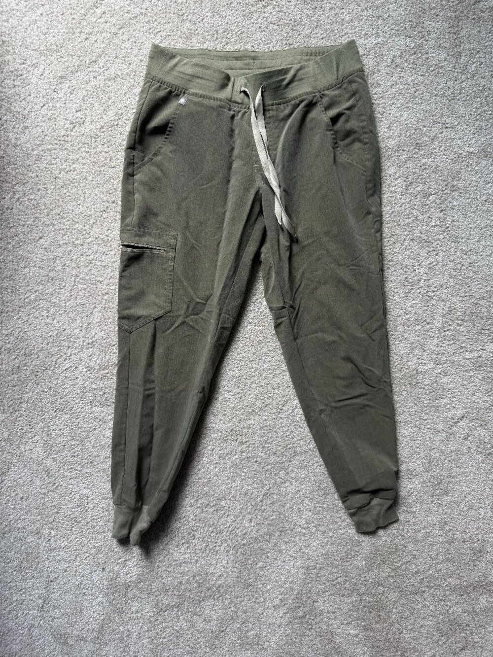 FIGS Olive Green Jogger Scrub Pants Women’s Small Petite